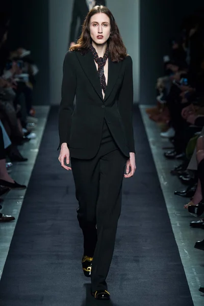 Look 42